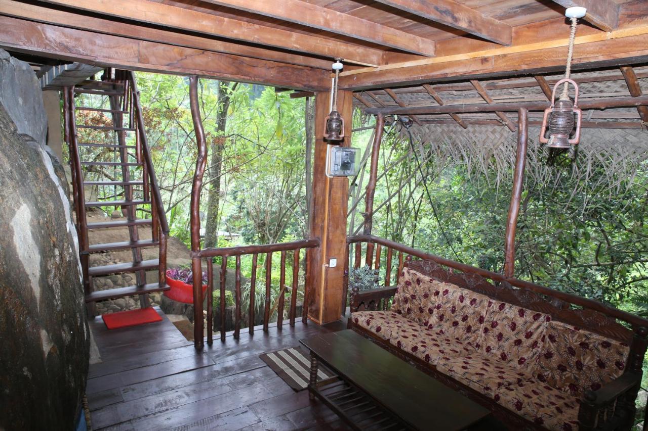 Jungle Face Inn Ела Екстериор снимка